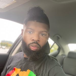 Meet your Posher, Aaron